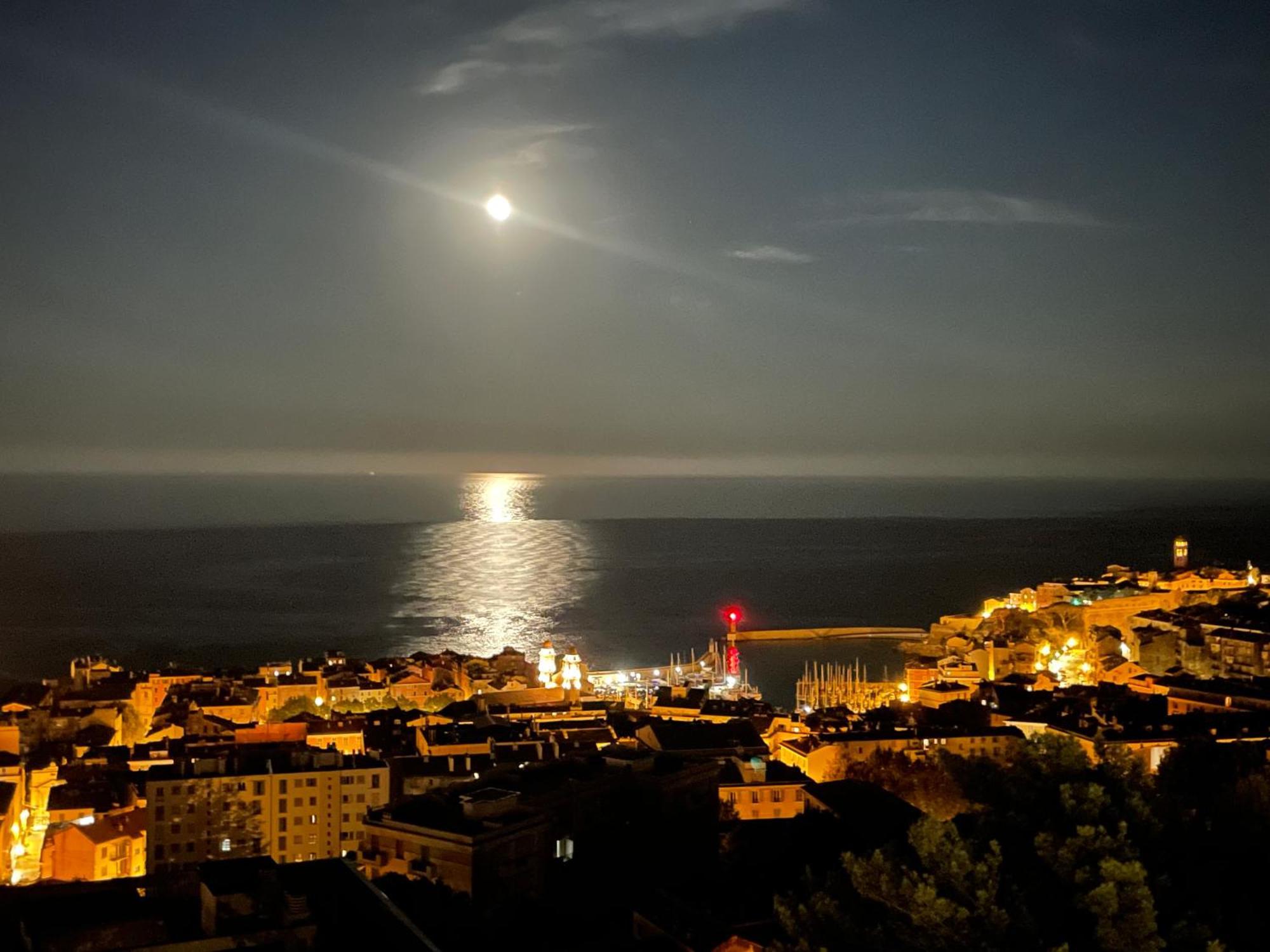 F3 Gd Standing 87 M2 Extraordinaire Vue Mer Pano Bastia  Bagian luar foto